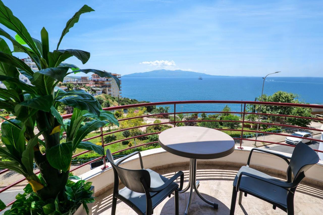 Sunny Apts Саранде Екстериор снимка