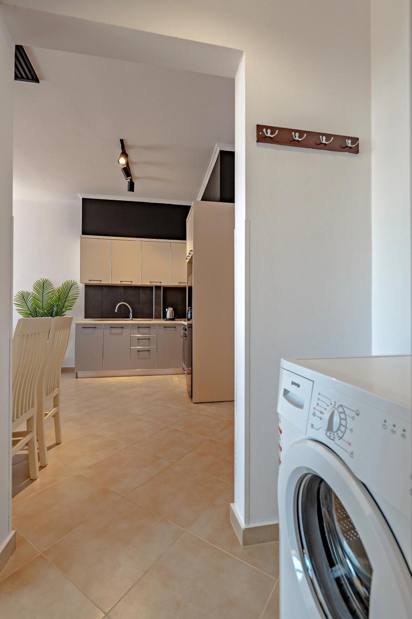 Sunny Apts Саранде Екстериор снимка