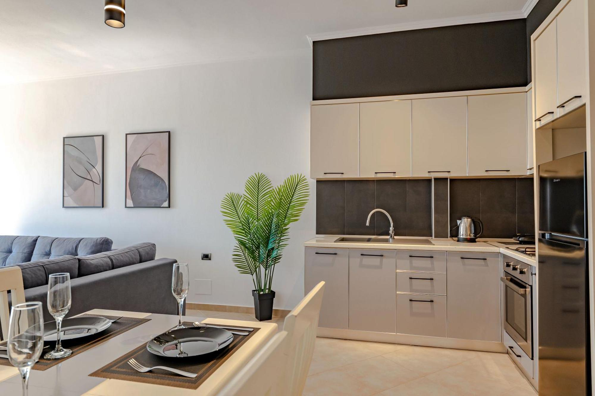 Sunny Apts Саранде Екстериор снимка